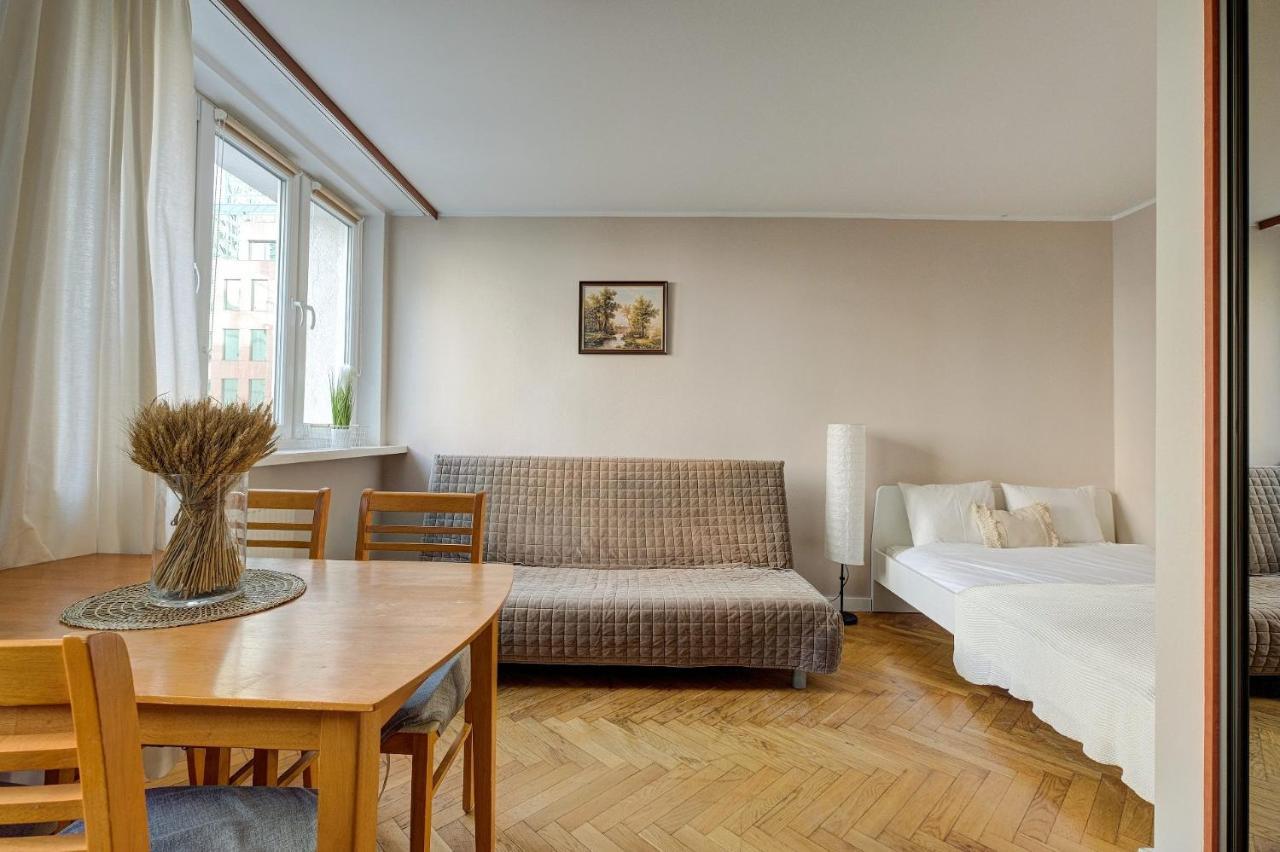 2Br Apt Sliska 10 Center, Smarttv Apartment Warsawa Bagian luar foto